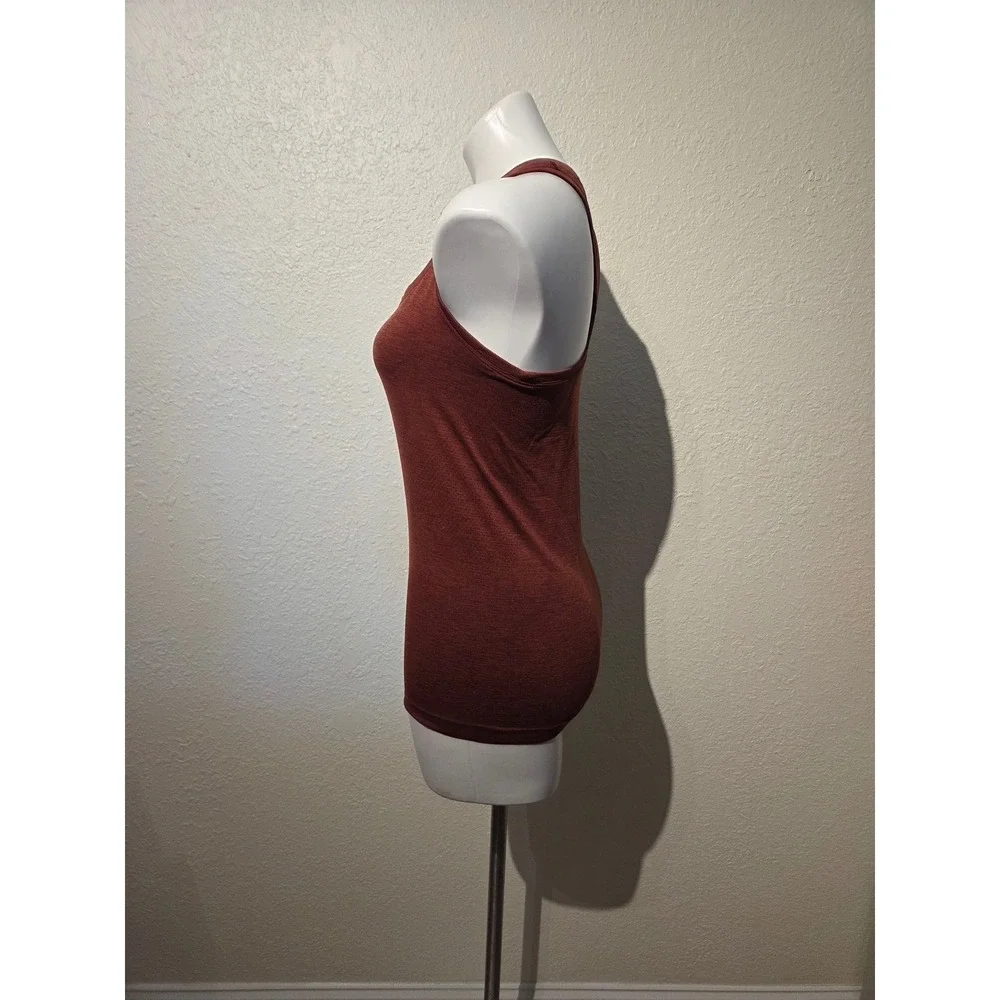 lululemon athletica lululemon swiftly